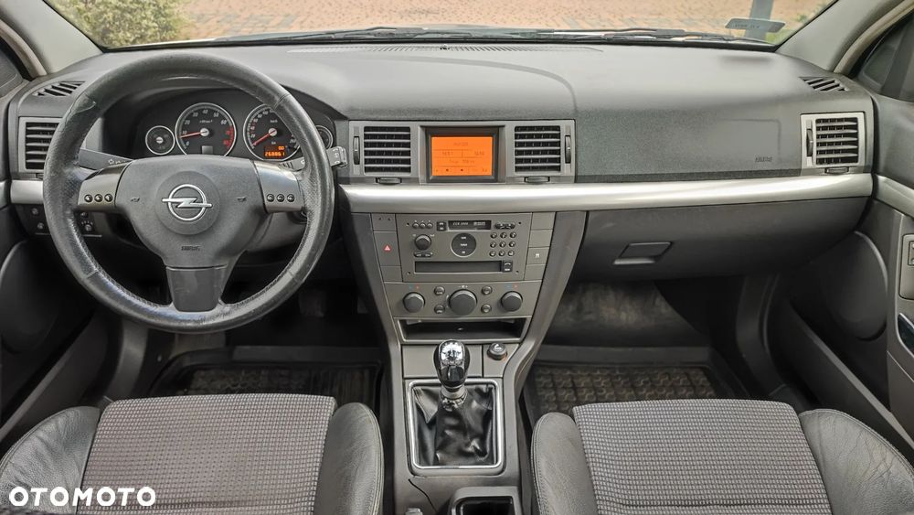 Opel Vectra 2.2 GTS - 17