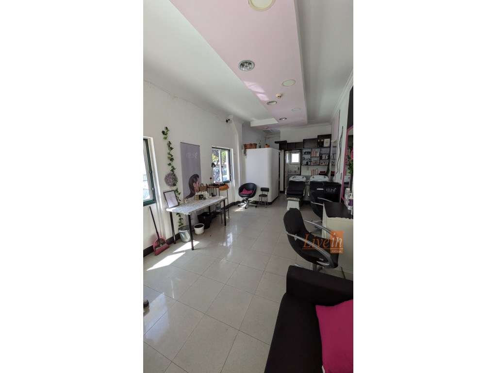 Espaço Comercial para Arrendamento em Cascais - Grande imagem: 2/9