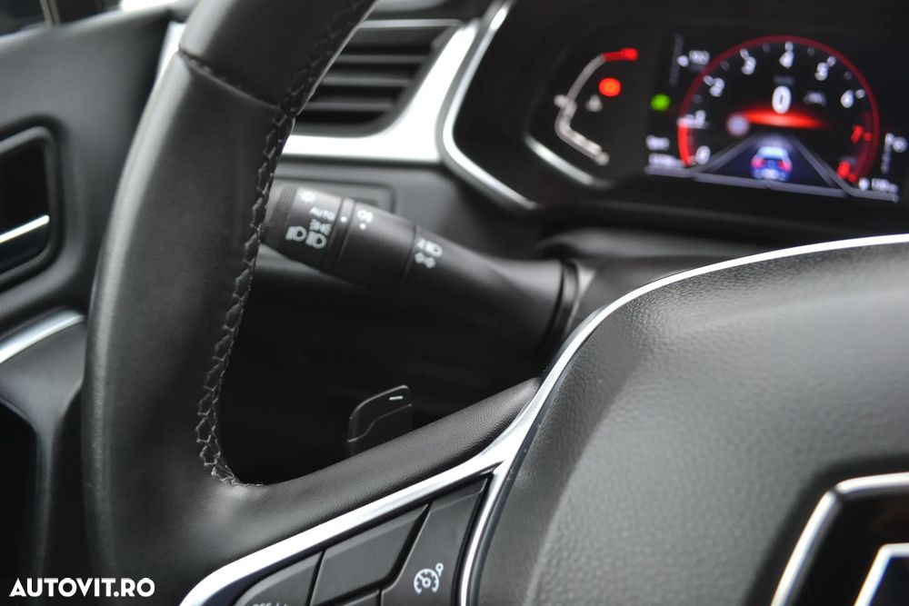 Renault Captur TCe 140 EDC Intense - 9