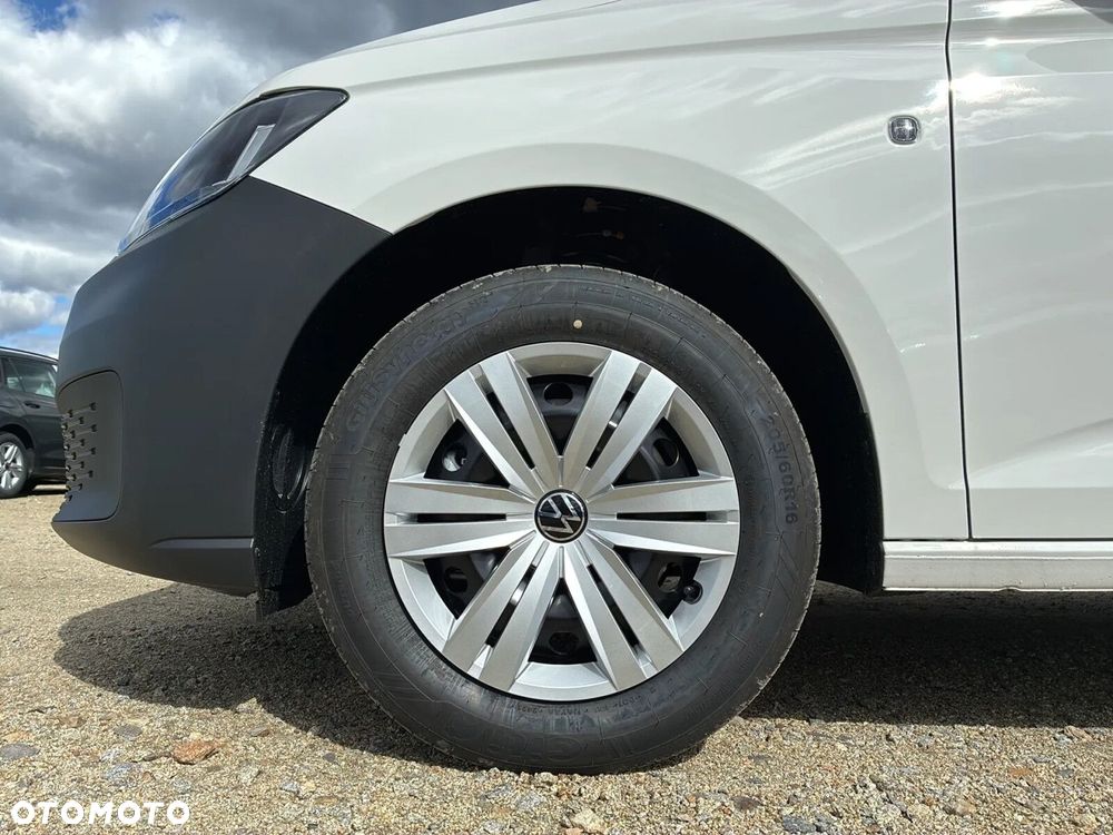 Volkswagen Caddy Cargo MAXI/benzyna 1,5 l TSI 116 KM manual 6-biegów - 14