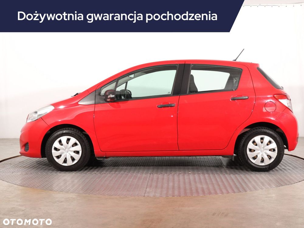 Toyota Yaris - 4