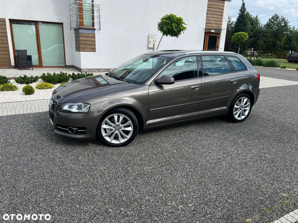 Audi A3 Sportback 2.0 TDI DPF quattro Ambition - 10