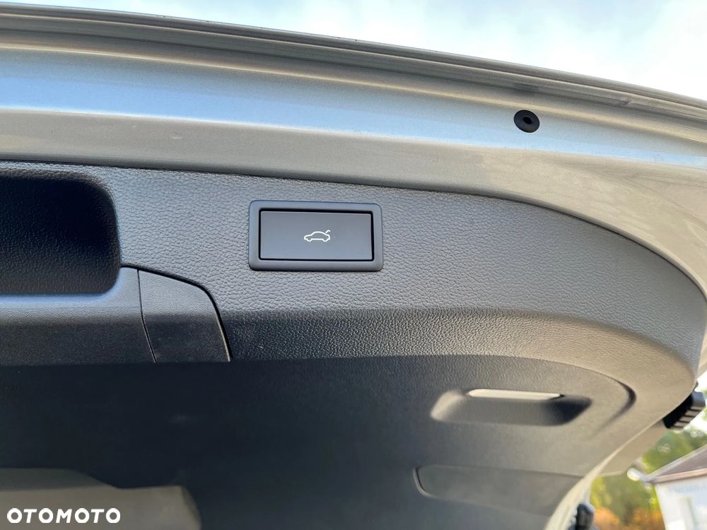 Volkswagen Passat Variant - 17