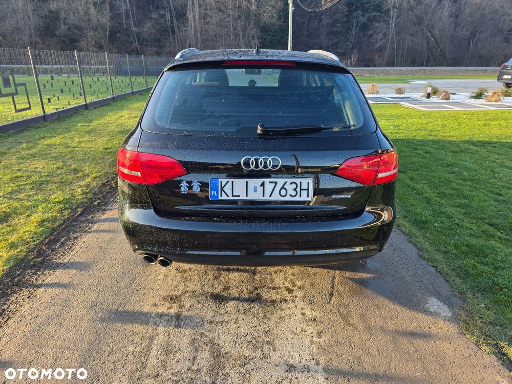 Audi A4 Avant 2.0 TDI DPF quattro Attraction - 4