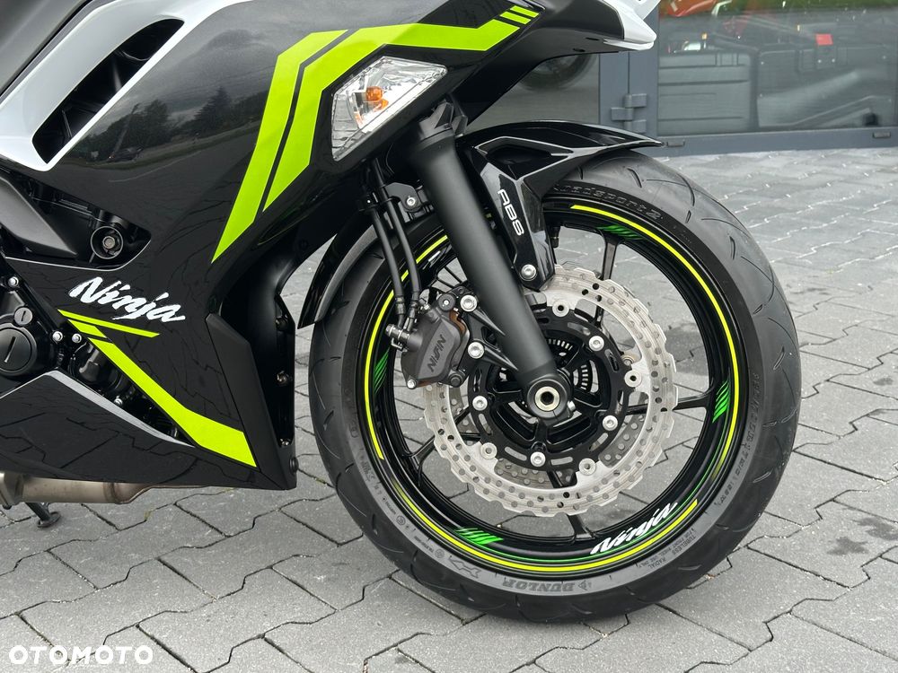 Kawasaki Ninja - 7