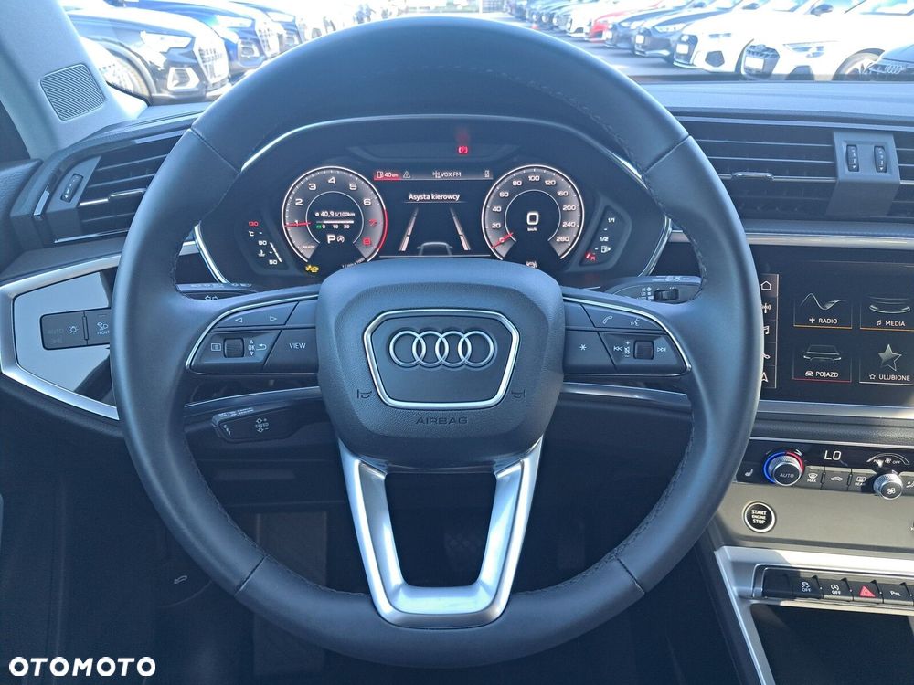 Audi Q3 - 12