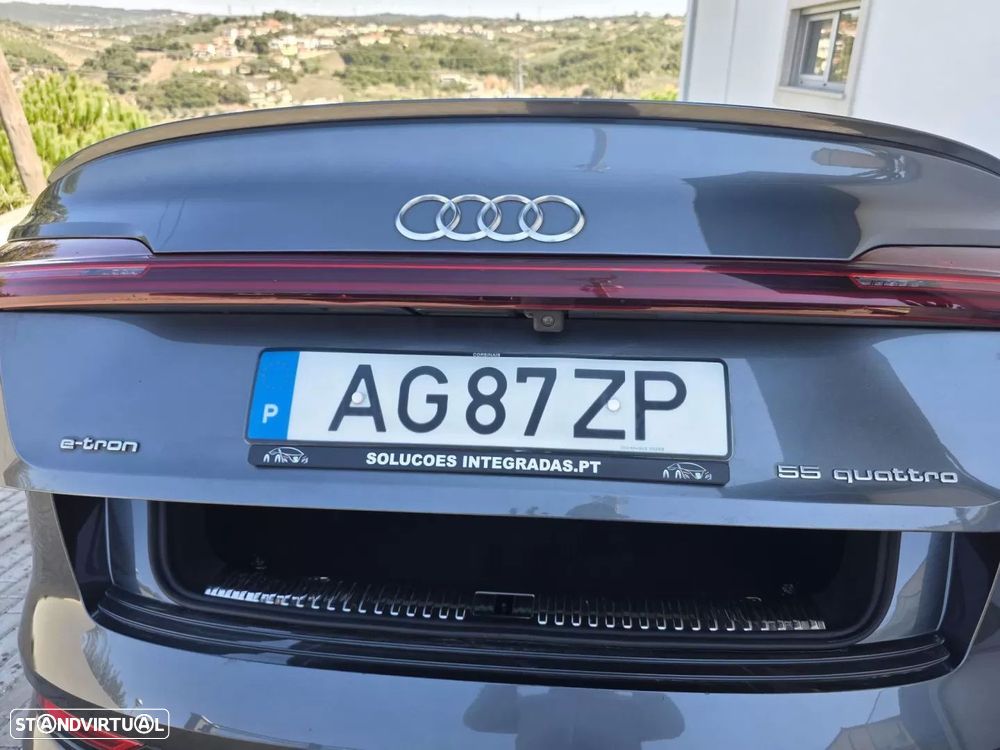 Audi e-tron 55 quattro S line - 40