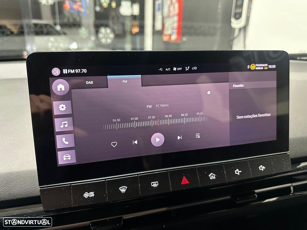 MG MG4 51 kWh Standard - 32