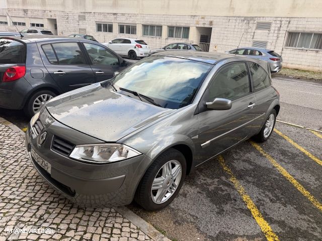 Renault Mégane 1.5 dCi Confort - 8
