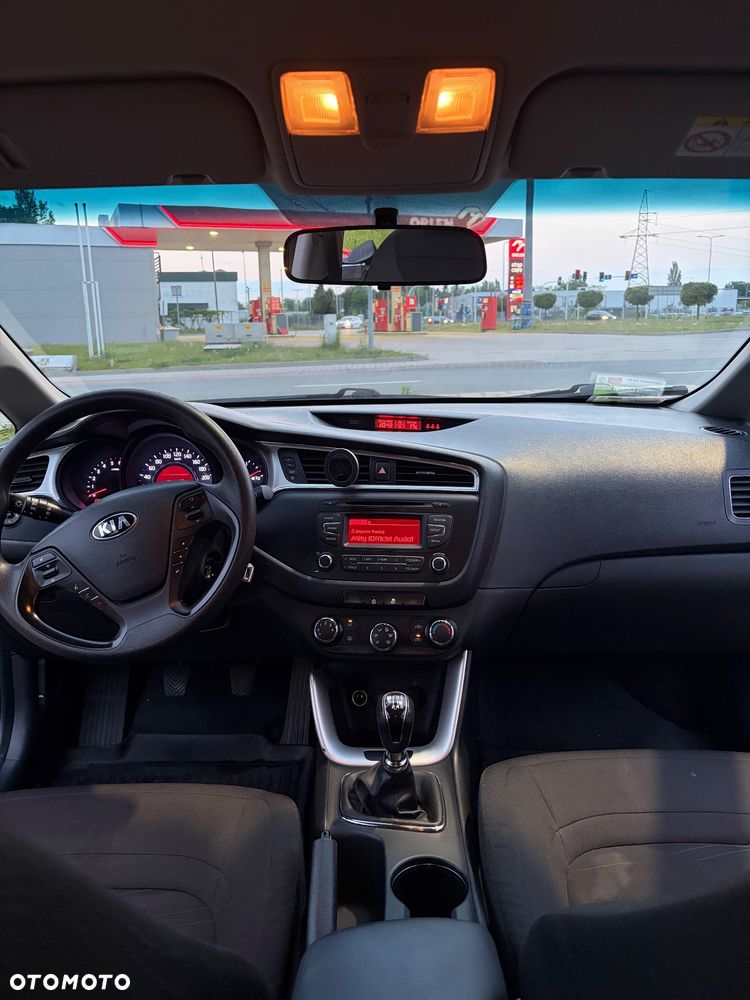 Kia Ceed 1.6 CRDi M - 6