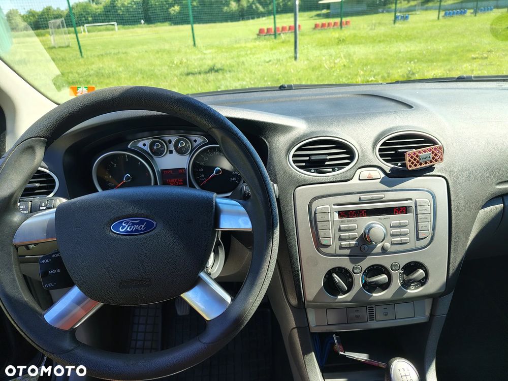 Ford Focus 1.6 TDCi Ambiente - 15