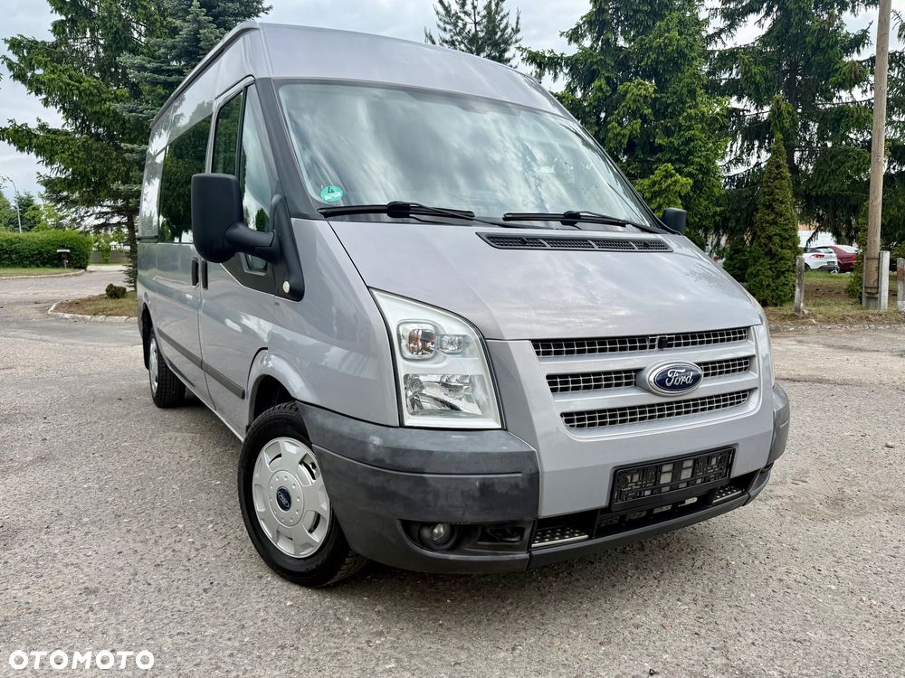 Ford Transit - 1