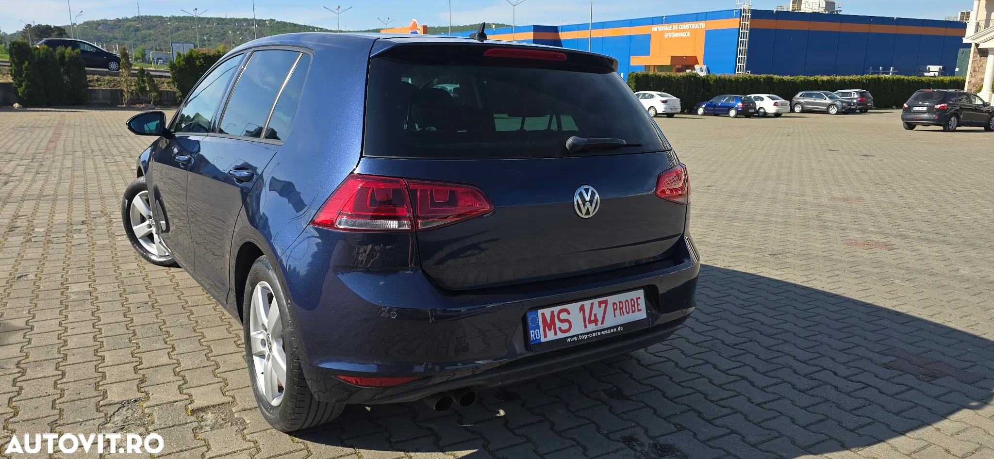 Volkswagen Golf 1.4 TSI ACT BlueMotion Technology DSG Highline - 4