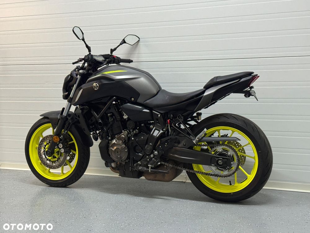 Yamaha MT - 11
