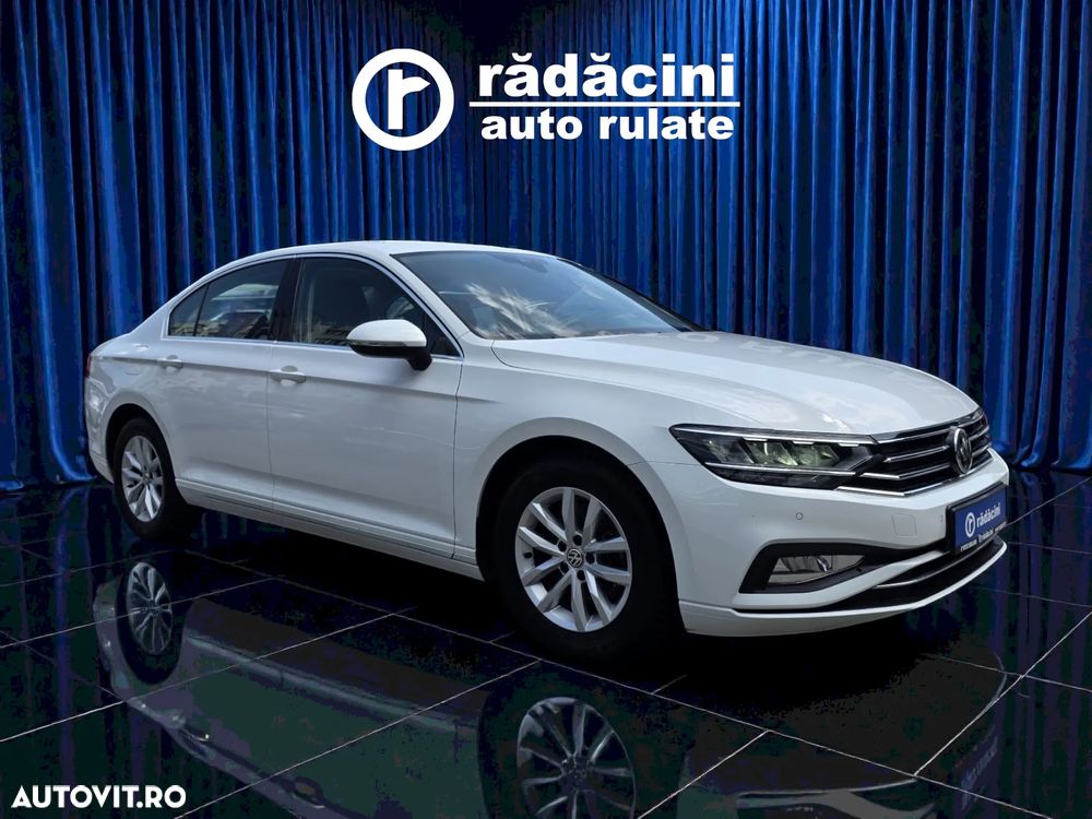 Volkswagen Passat 1.6 TDI DSG Comfortline - 3