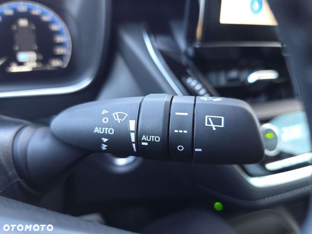 Toyota Corolla 1.8 Hybrid Style - 28