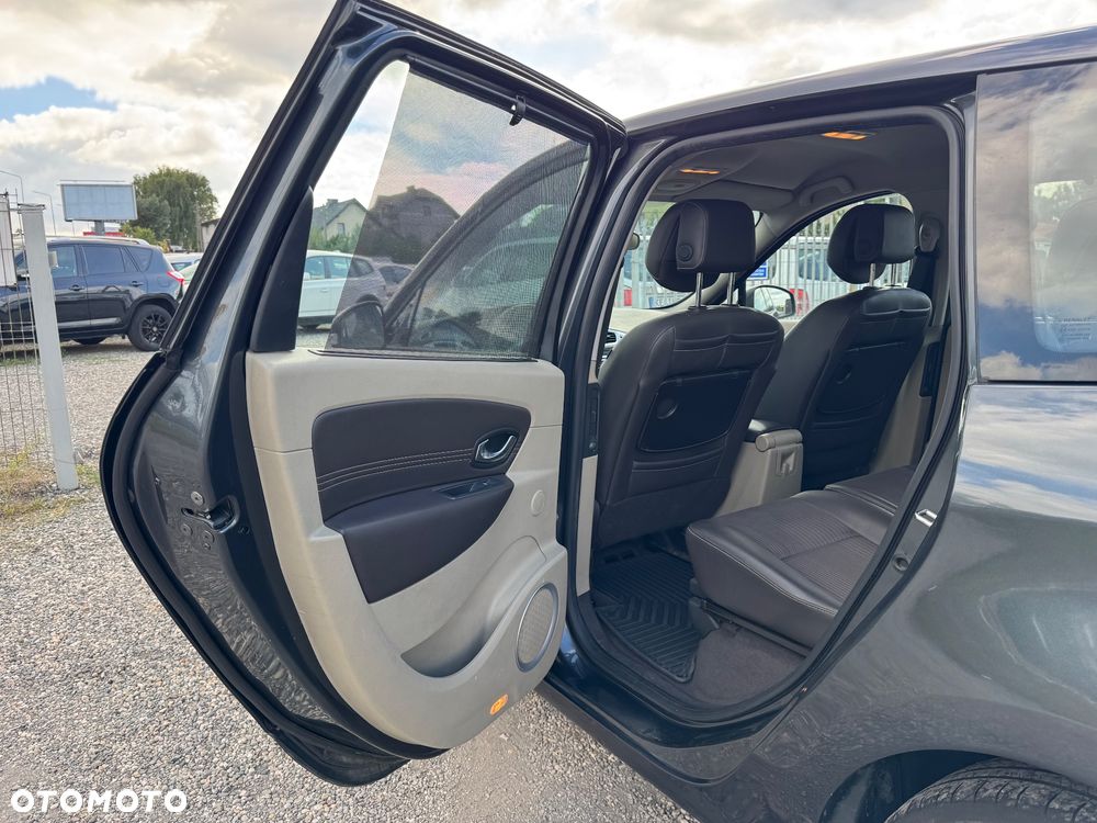 Renault Grand Scenic - 14