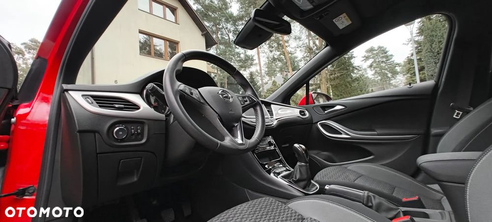Opel Astra 1.2 T Elegance S&S - 33