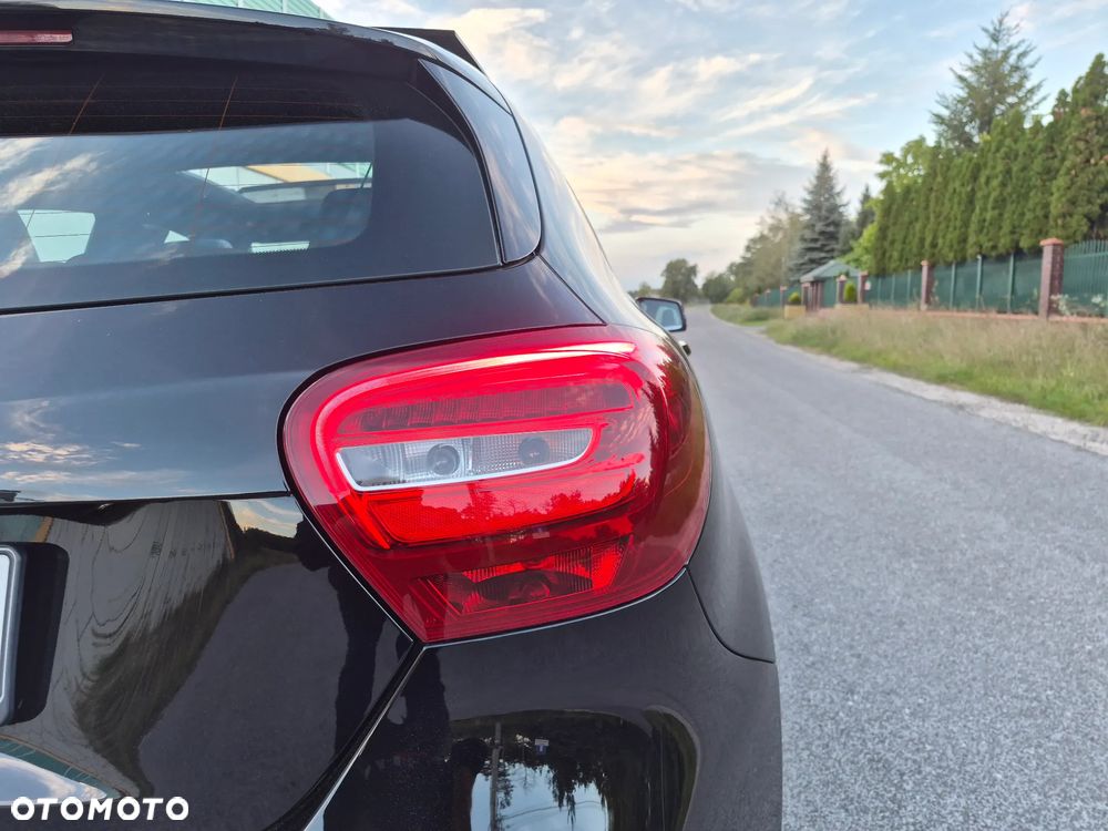 Mercedes-Benz Klasa A 220 d Style - 13