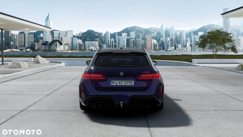 BMW M5 xDrive - 7