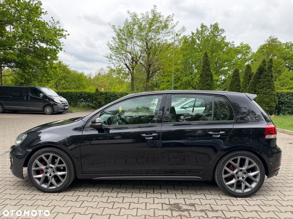 Volkswagen Golf 2.0 GTI DSG - 6
