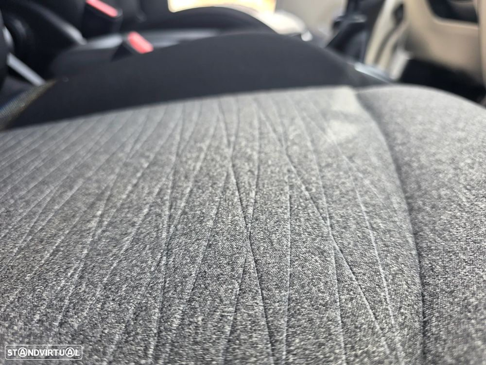 Citroën C4 Picasso PureTech 130 Stop&Start FEEL - 23