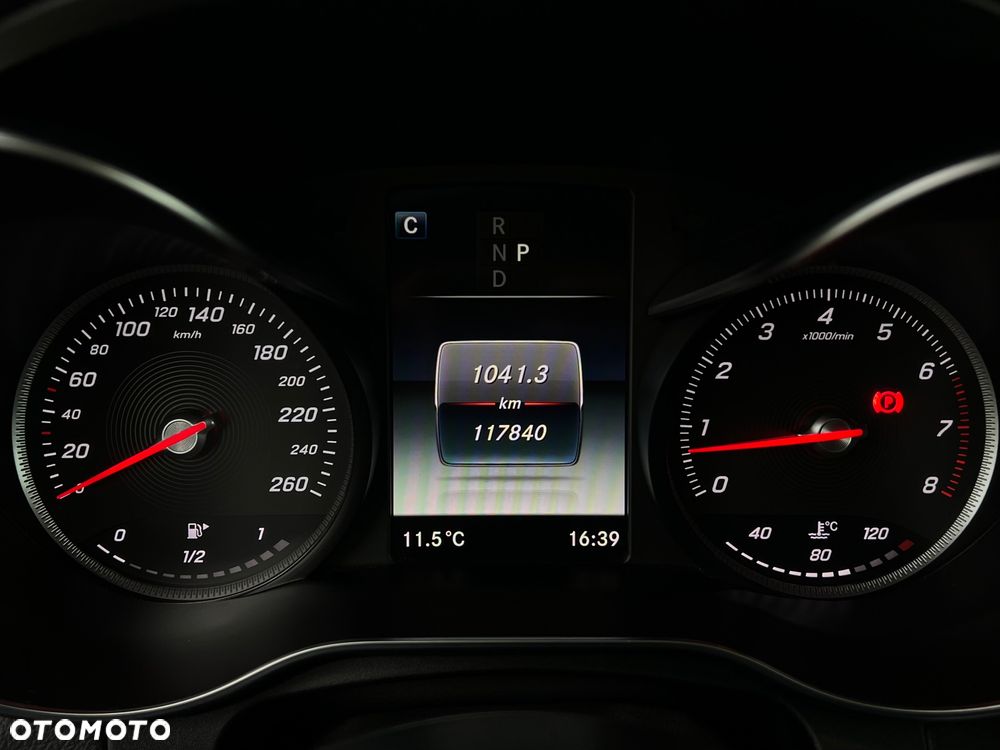 Mercedes-Benz GLC 250 4-Matic - 36