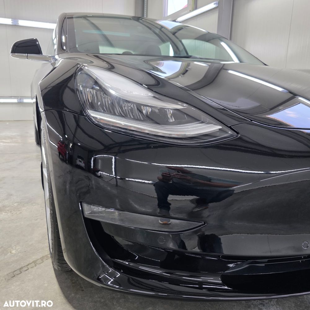 Tesla Model 3 - 26