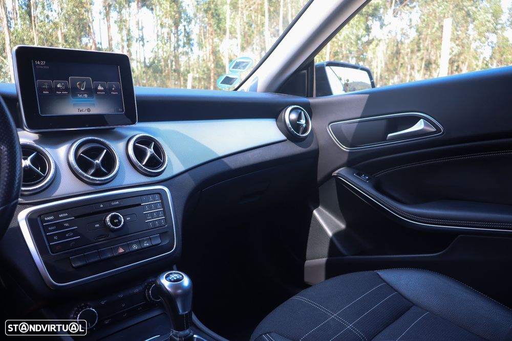 Mercedes-Benz CLA 180 (CDI) d - 22