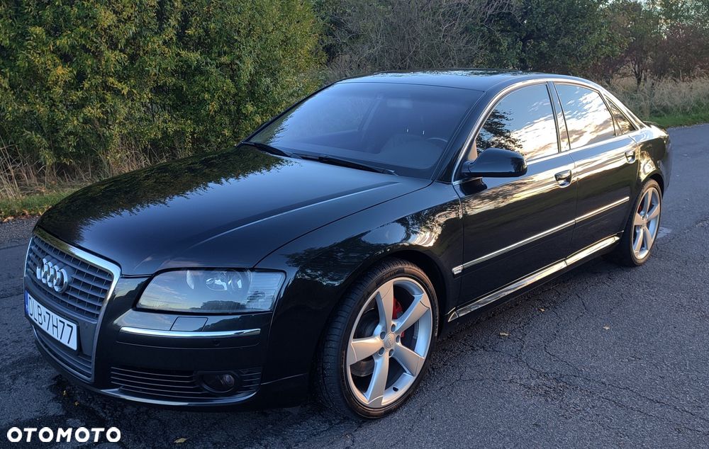 Audi A8 - 12