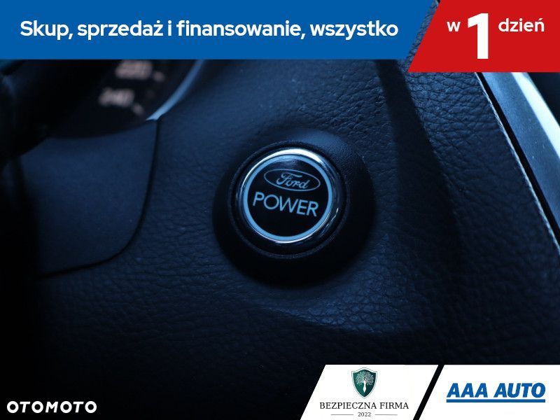 Ford Focus SW - 18