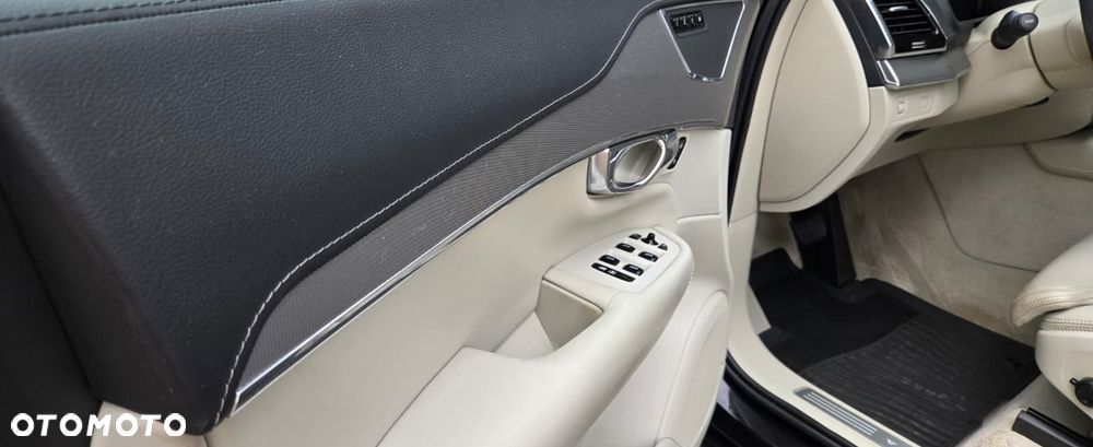 Volvo XC 90 T5 AWD Inscription - 22