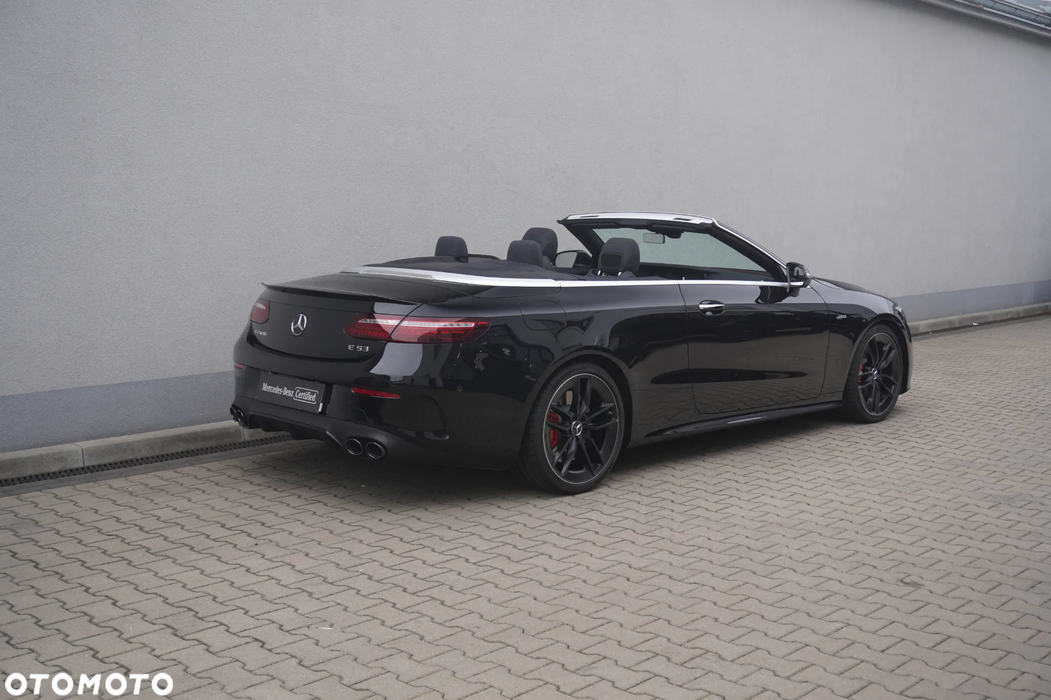 Mercedes-Benz Klasa E AMG 53 Kabriolet 4-Matic+ 9G-TRONIC - 2
