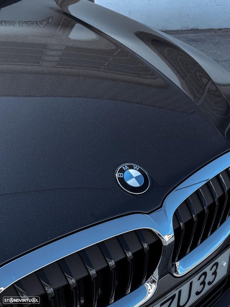 BMW 330 e Auto — fotografia 3