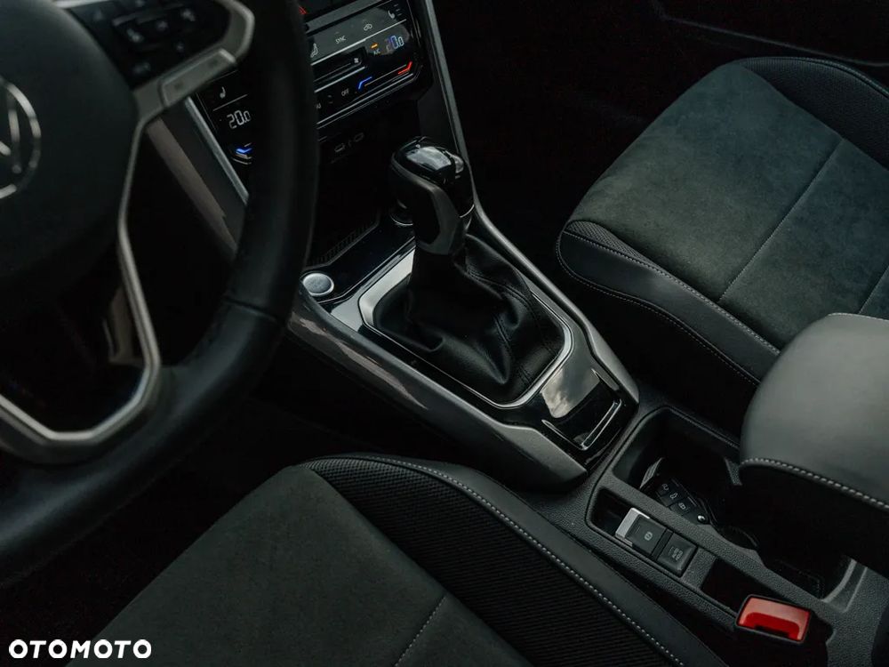 Volkswagen T-Roc 1.5 TSI Style DSG - 10