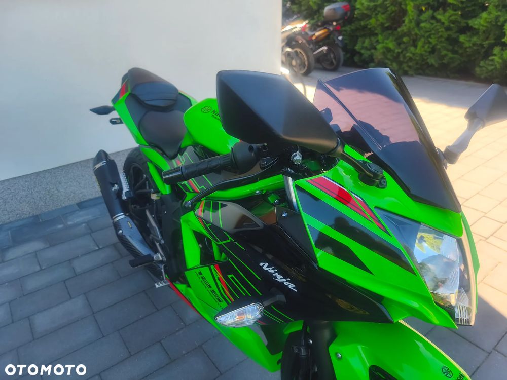 Kawasaki Ninja - 7