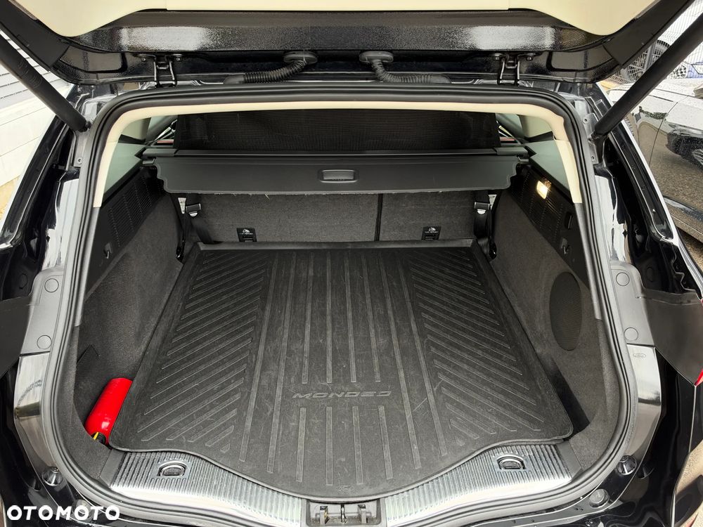 Ford Mondeo SW 2.0 EcoBlue Titanium - 36