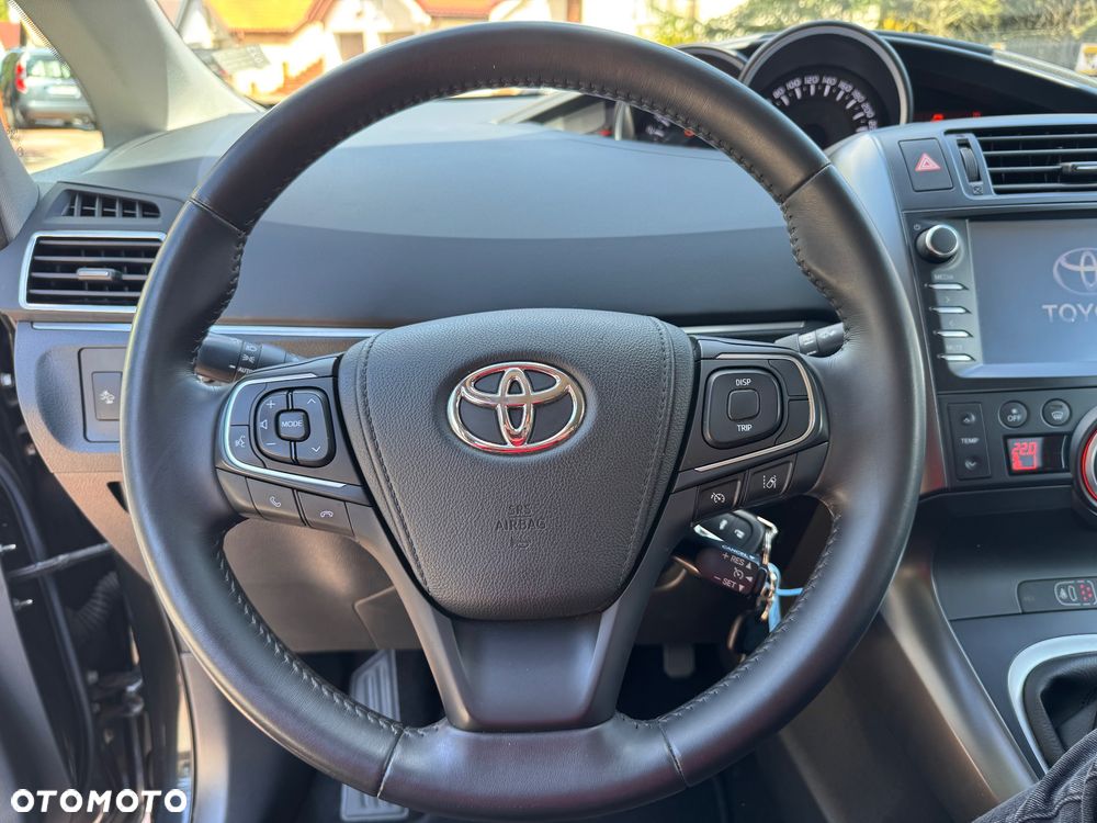 Toyota Verso - 15