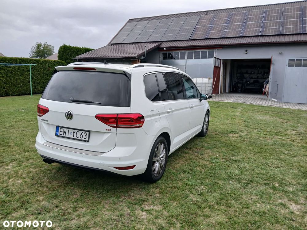 Volkswagen Touran 2016 photo 3