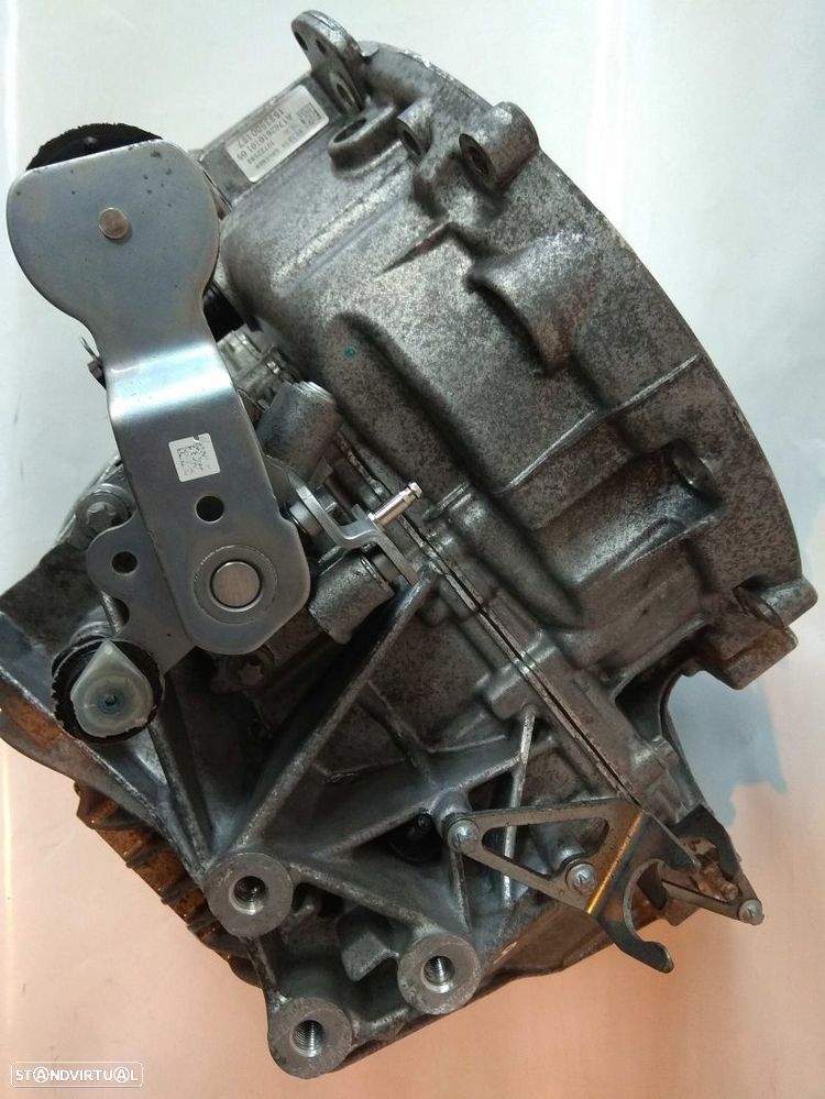 Caixa de velocidades manual MERCEDES-BENZ Classe A (W176) - 4