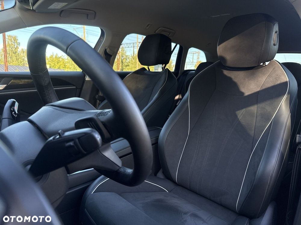 Volkswagen Passat Variant 1.5 TSI ACT mHEV Business DSG - 17