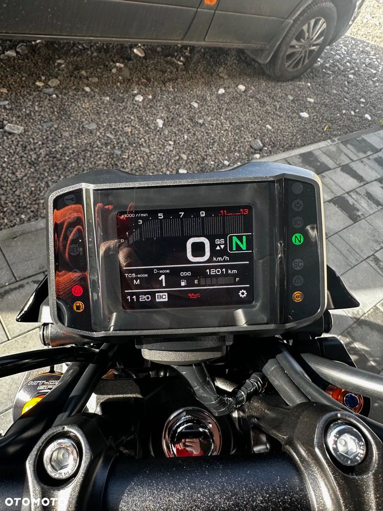 Yamaha MT - 4