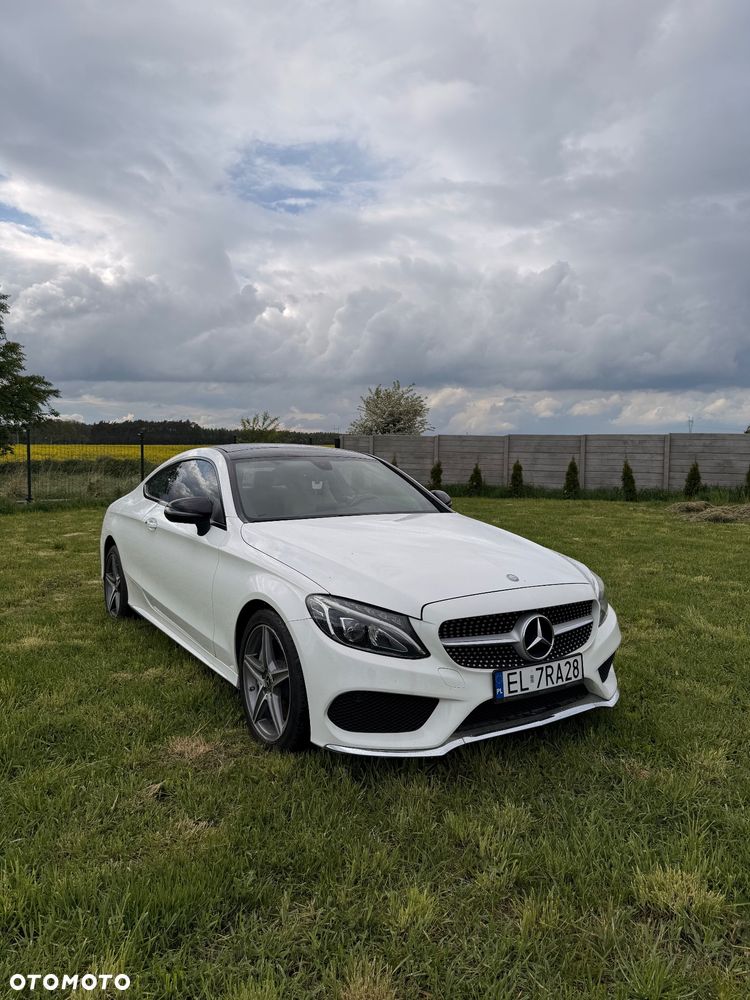 Mercedes-Benz Klasa C 300 7G-TRONIC - 4
