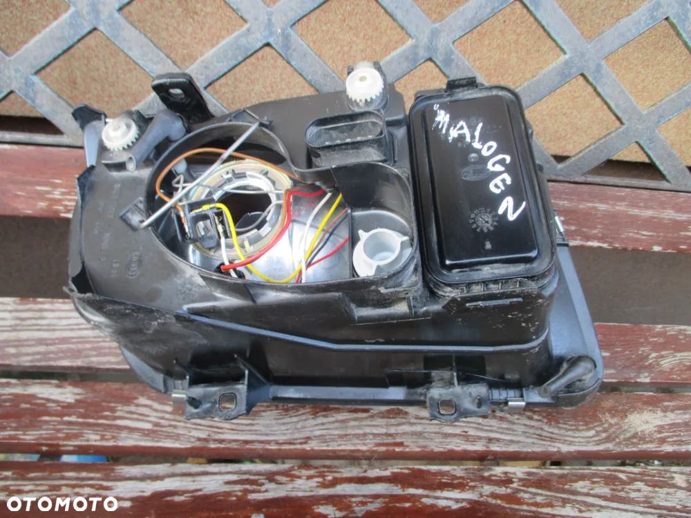 lampa VW Bora lewa Hella Europa - 5