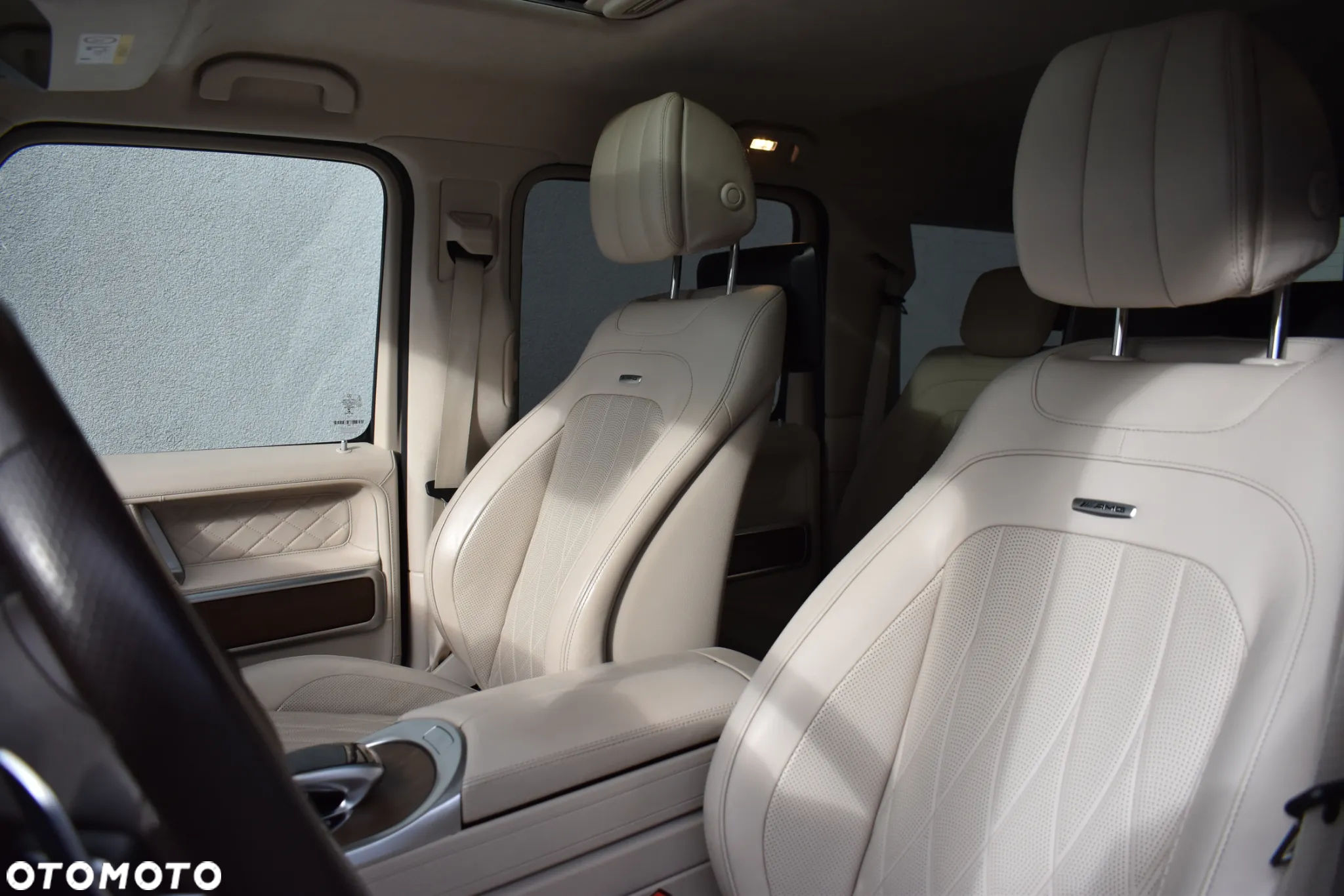 Mercedes-Benz Klasa G AMG 63 AMG Speedshift 9G-TRONIC - 13