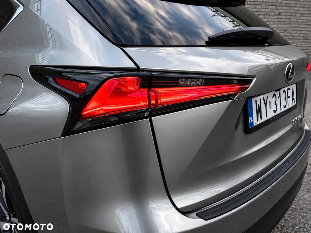 Lexus NX - 9