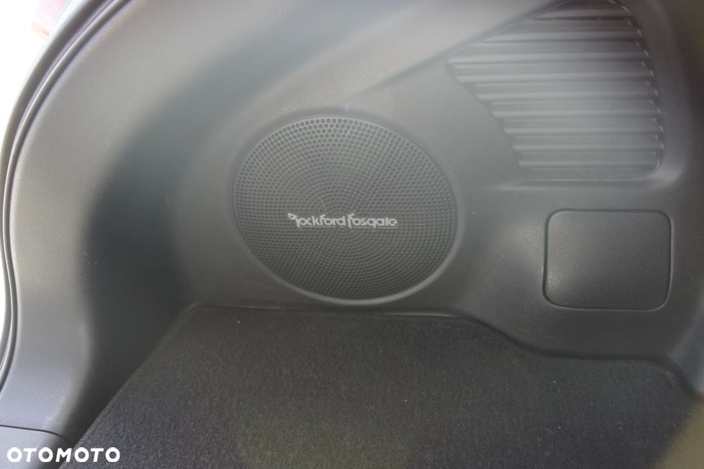 Nissan Juke 1.6 DIG-T Tekna 4WD Xtronic - 12