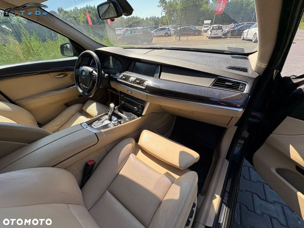BMW 5GT 530d - 26