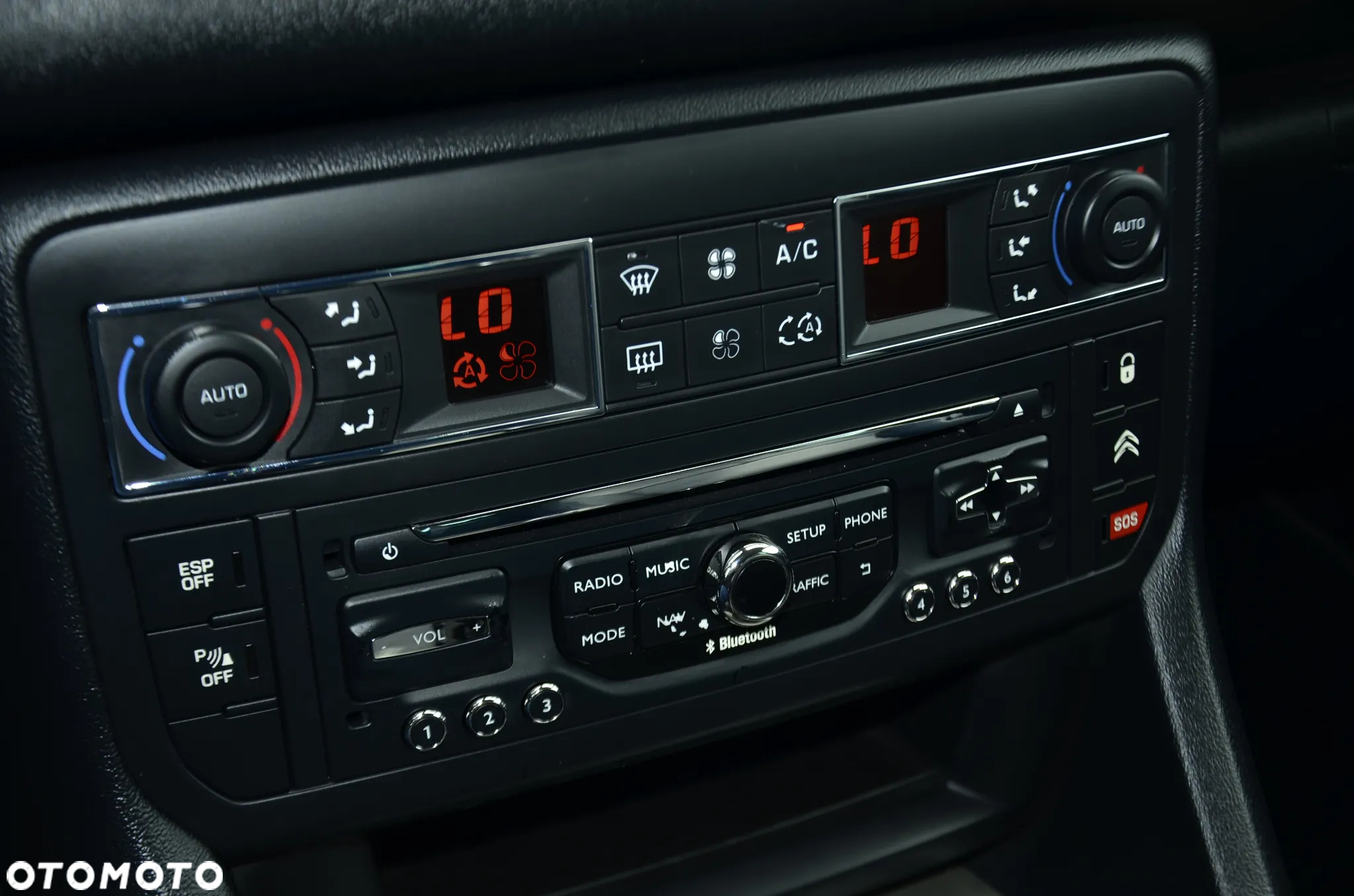Citroën C5 Tourer HDi 165 FAP Exclusive - 27