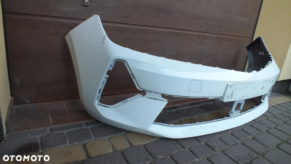 Zderzak przedni Opel Astra L - 2